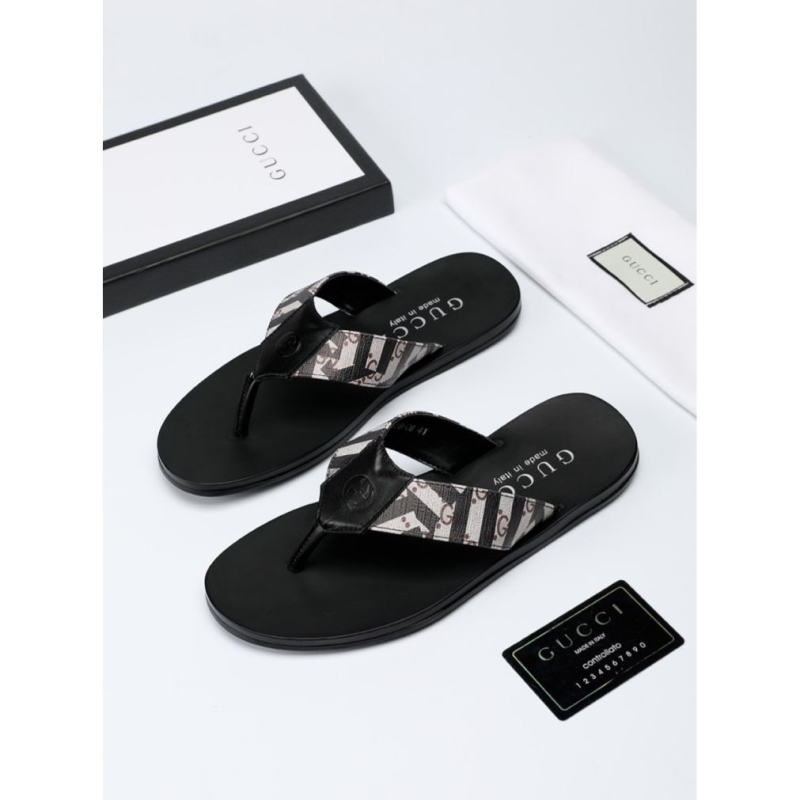 G*u*i slippers
